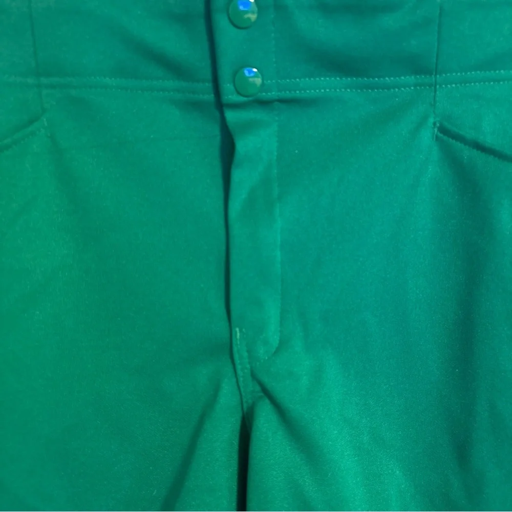 Vintage 80s MacGregor Green Polyester Sporty Baseball 🏈🎾🏀⚾️ Hugger Shorts 36/38